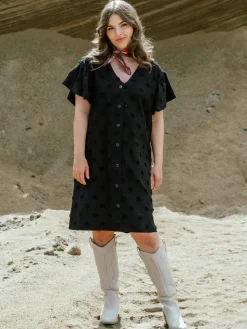 Aida Mekko, Black Big Dot