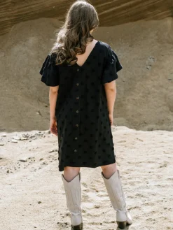 Aida Mekko, Black Big Dot