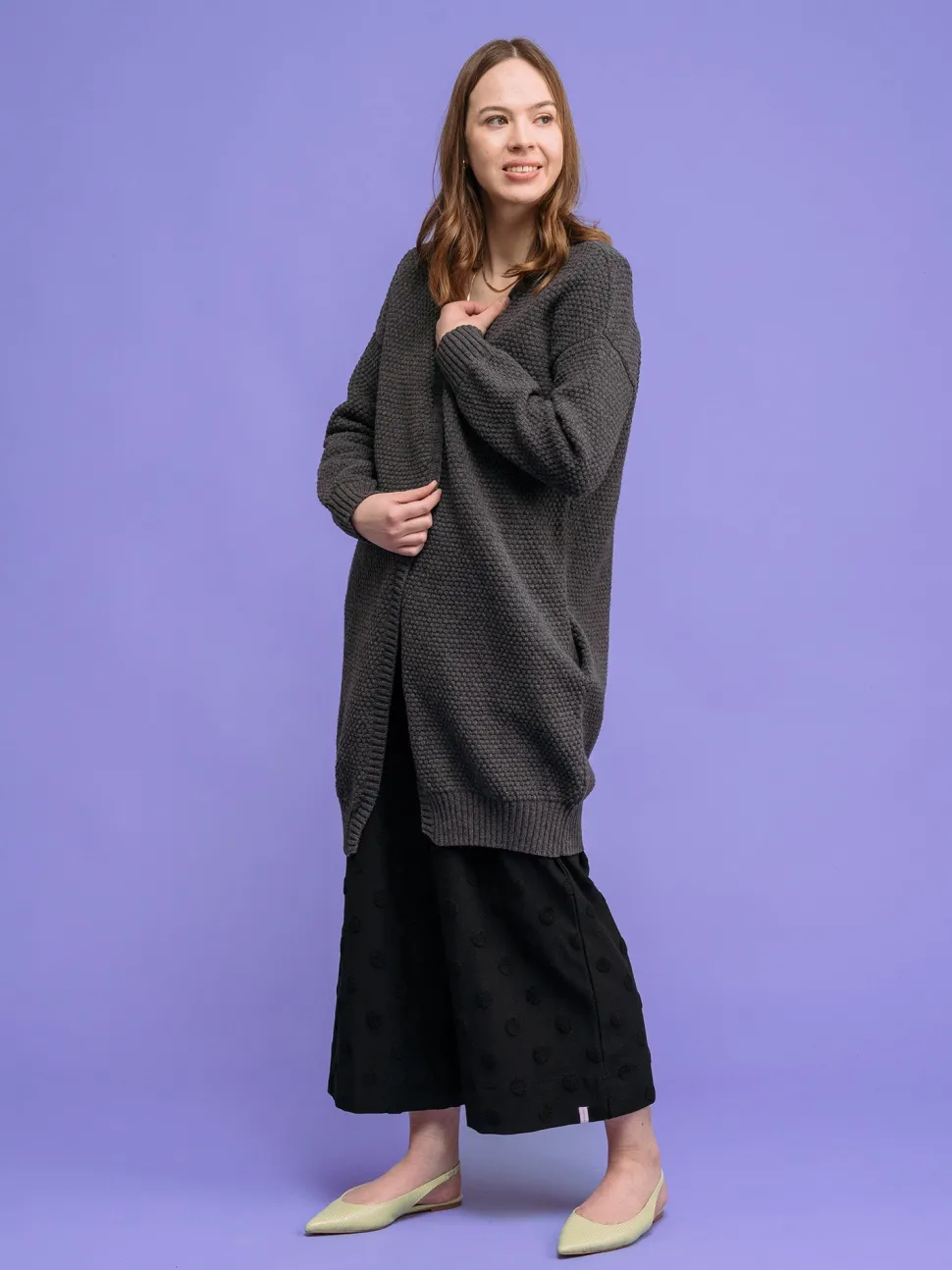 Alma Villatakki, Asphalt Grey