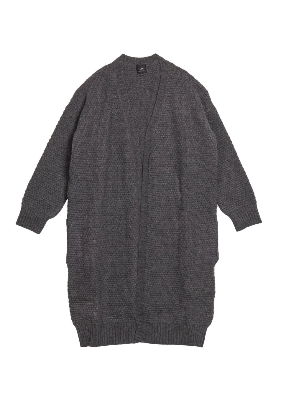 Alma Villatakki, Asphalt Grey