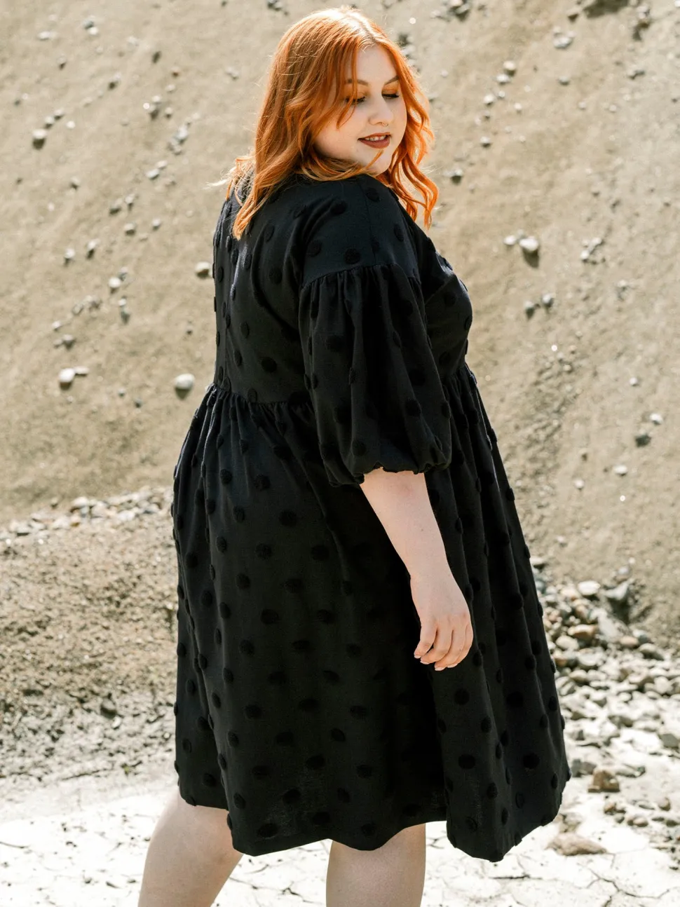 Elena Mekko, Black Big Dot