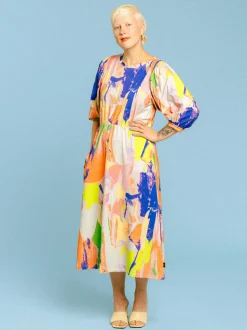 Flora Mekko, Wisdom Green