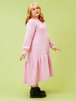 Isabella Mekko, Bubble Pink