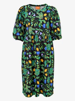Ivy Mekko, Kasvaa