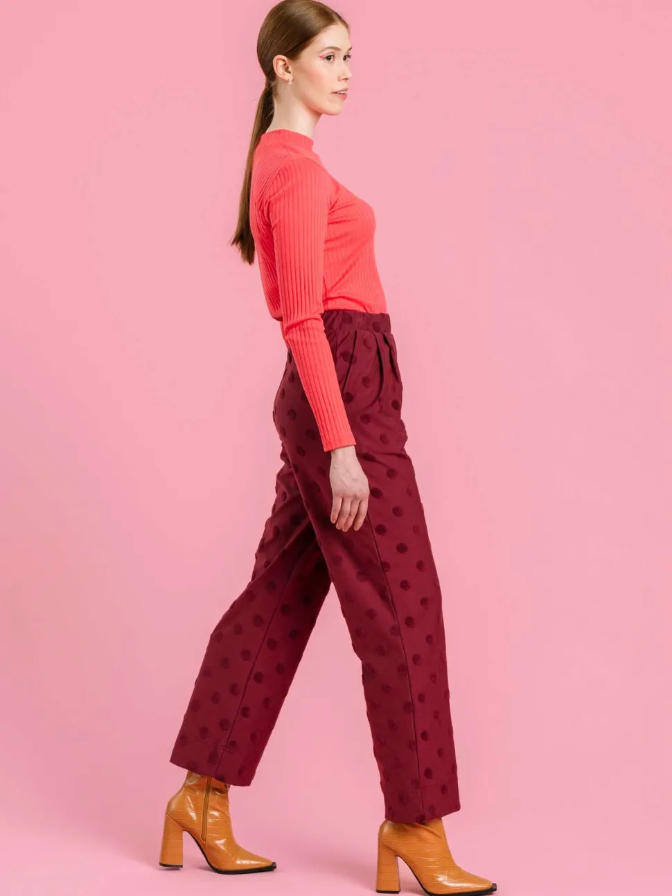 Renata Paita, Coral Pink Ribbi
